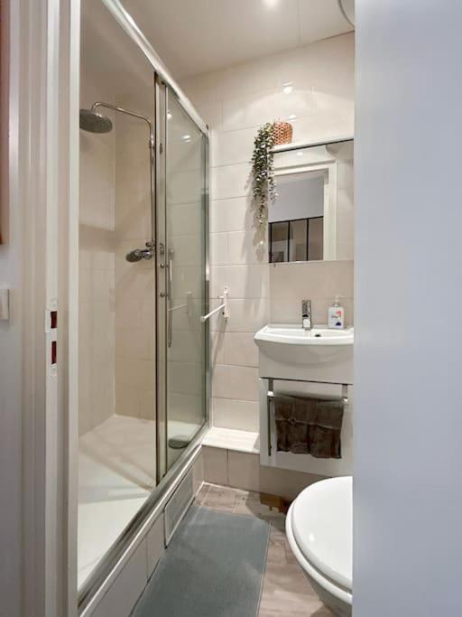 Cocon Urbain Proche Canal Saint-martin Appartement *