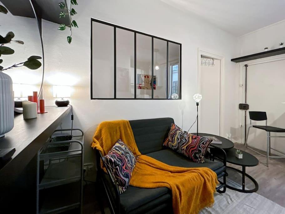 Cocon Urbain Proche Canal Saint-martin Appartement Parijs